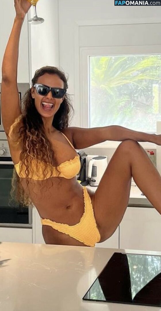 Maya Jama / mayajama Nudo OnlyFans  Foto trapelata #83