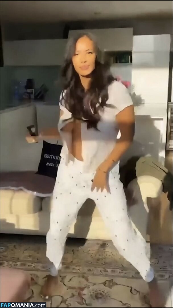 Maya Jama / mayajama Nudo OnlyFans  Foto trapelata #356