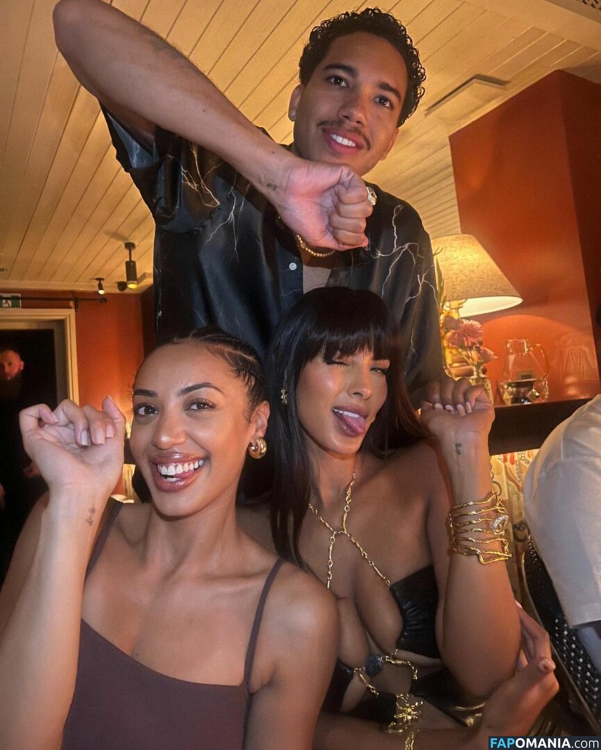 Maya Jama / mayajama Nudo OnlyFans  Foto trapelata #676