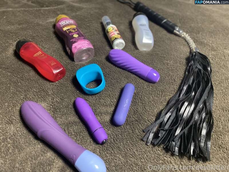 devilkittenfree / https: / mazikeen / ravioliolioli._ Nudo OnlyFans  Foto trapelata #3