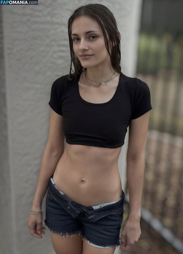 mazikeengme Nudo OnlyFans  Foto trapelata #4