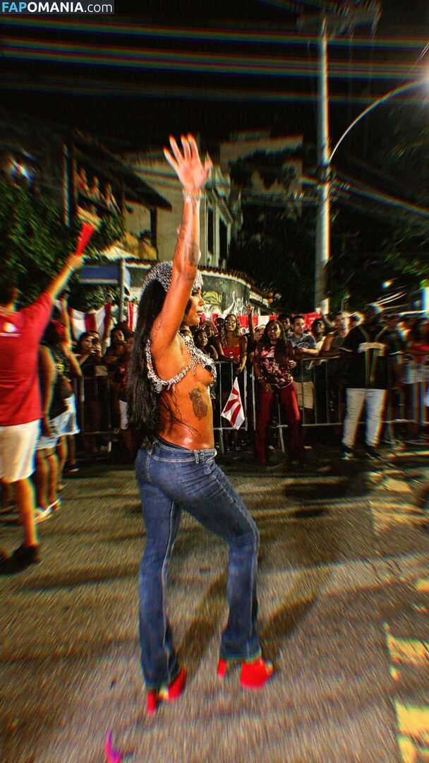 MC Rebecca / rebecca Nudo OnlyFans  Foto trapelata #2