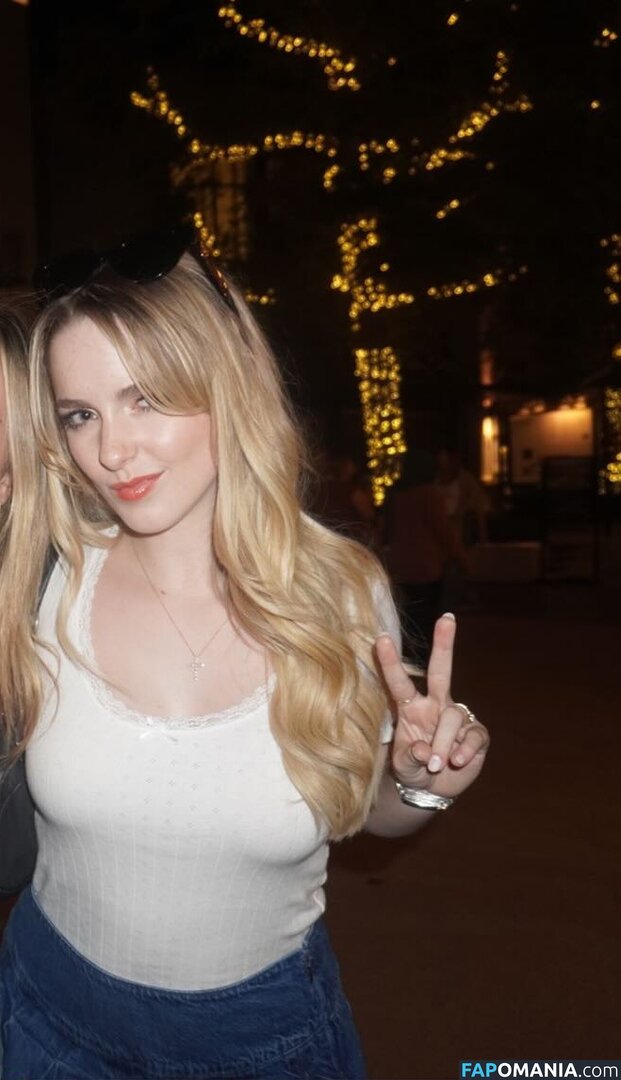 Mckenna Grace / mckennagrace / mckennagraceful Nudo OnlyFans  Foto trapelata #78