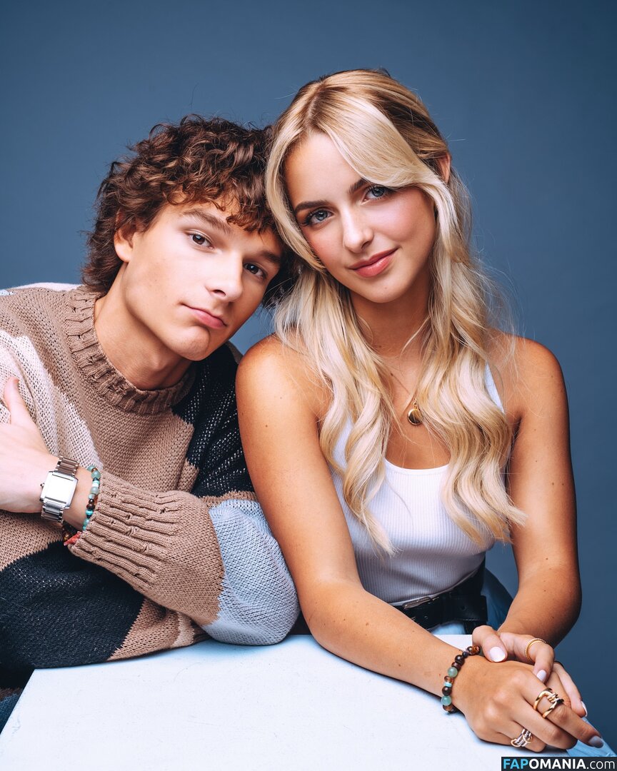 Mckenna Grace / mckennagrace / mckennagraceful Nudo OnlyFans  Foto trapelata #185