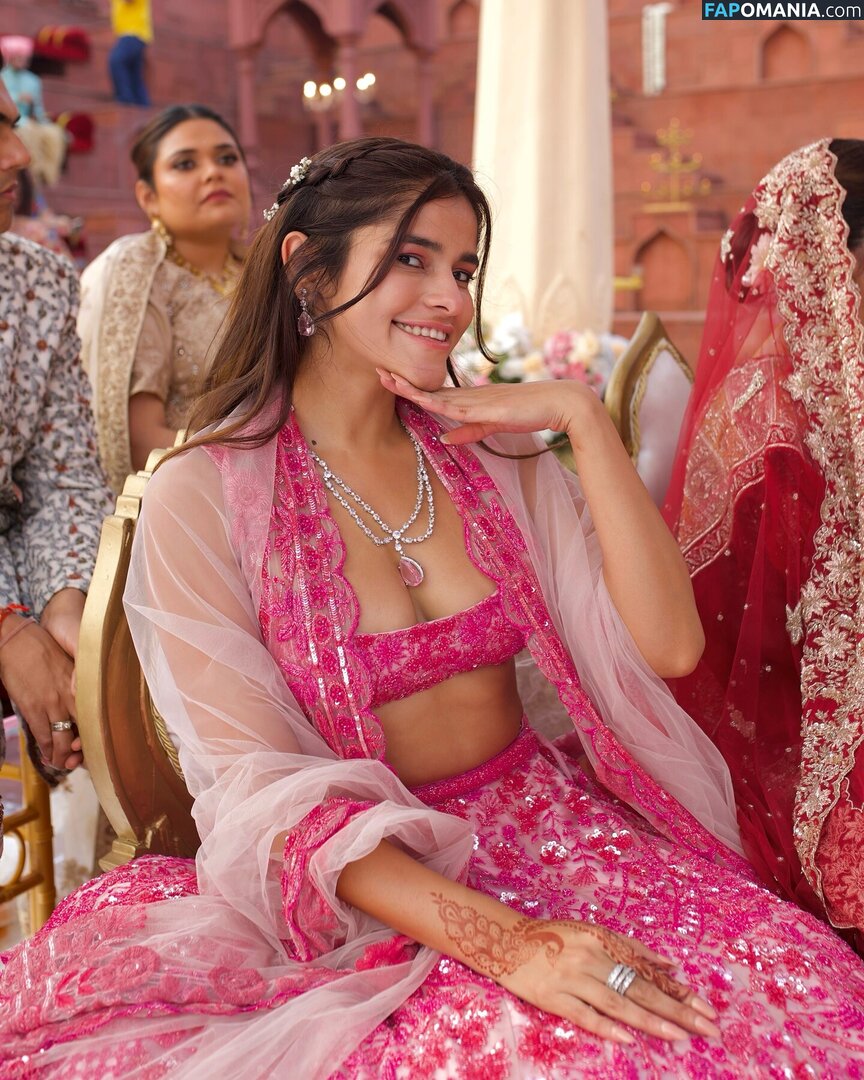 Meghna Kaur / shetroublemaker Nudo OnlyFans  Foto trapelata #8