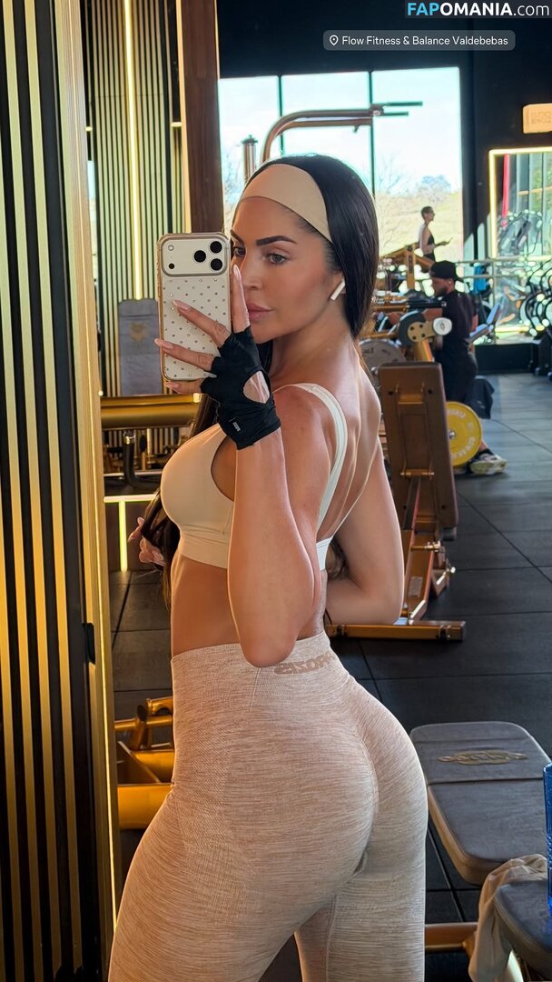 Melania Puntas / https: / itsmelaniapuntas Nudo OnlyFans  Foto trapelata #4