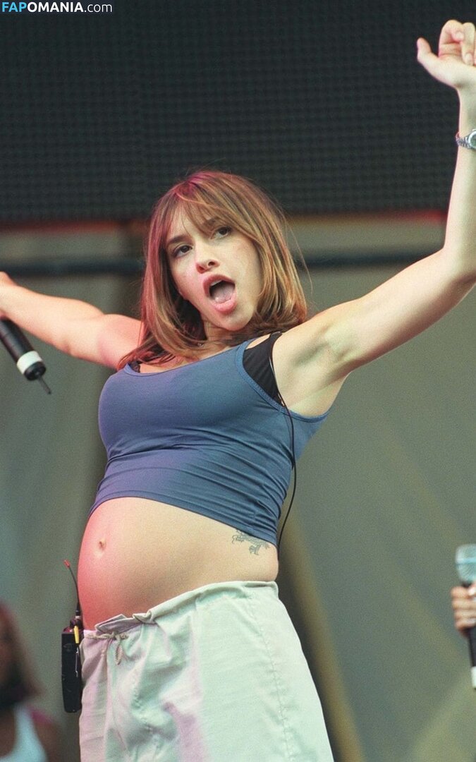 Melanie Blatt / https: / melanieblatt / melblatt Nudo OnlyFans  Foto trapelata #4