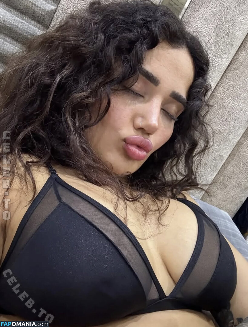 Melek Azad / melek.azd / melekazad Nudo OnlyFans  Foto trapelata #36