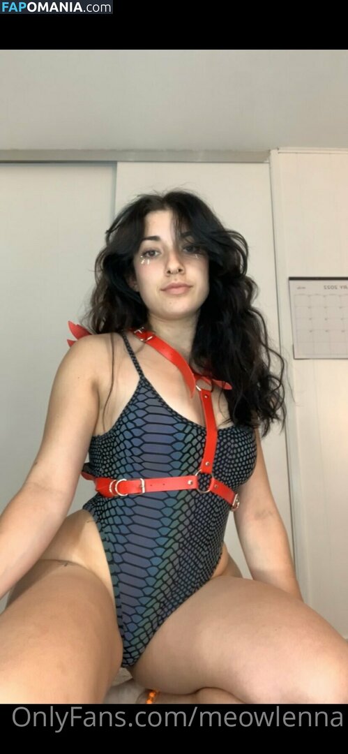 https: / meowlenna Nudo OnlyFans  Foto trapelata #8
