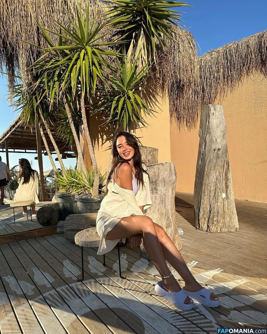 Merve Cin / atavratmiyav / atavrattmiyav / https: / mervecinn1 Nudo OnlyFans  Foto trapelata #2