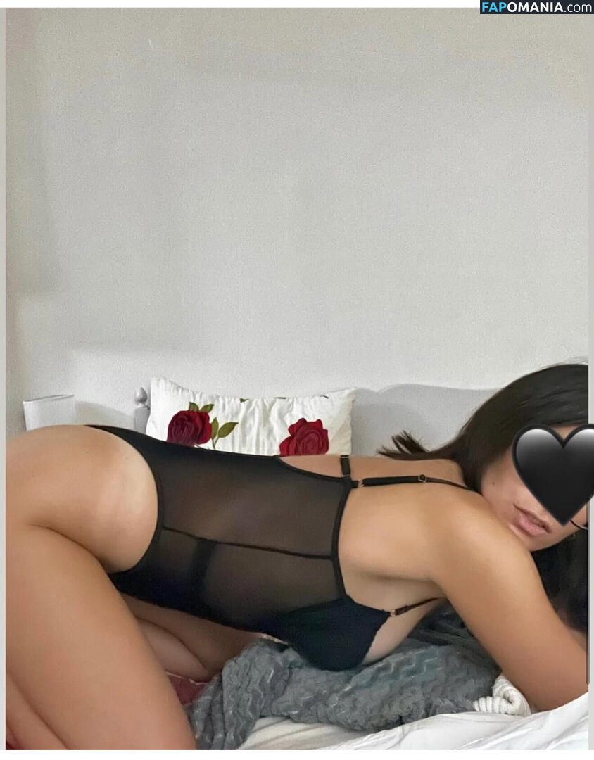 Mia Lark / Mialark.gr Nudo OnlyFans  Foto trapelata #2