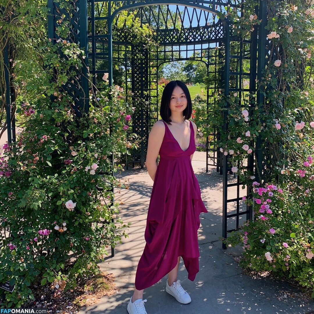 Michaela Zee / michaelazee / sheismichaela Nudo OnlyFans  Foto trapelata #3