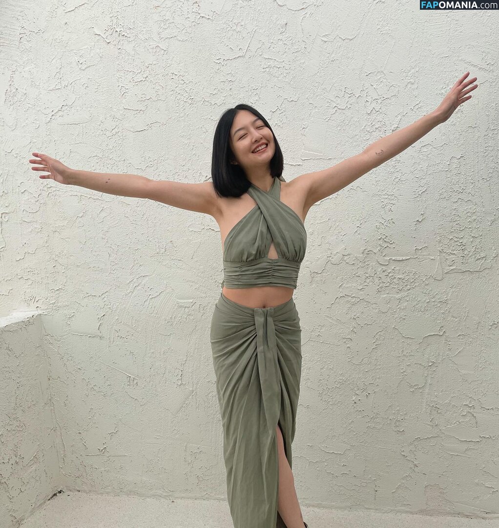 Michaela Zee / michaelazee / sheismichaela Nudo OnlyFans  Foto trapelata #12