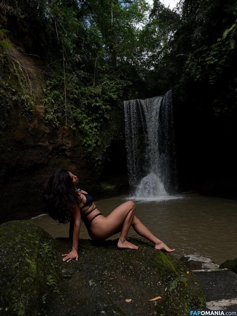Michelle Andrade / https: / mish_andrade / mishvirmish Nudo OnlyFans  Foto trapelata #13