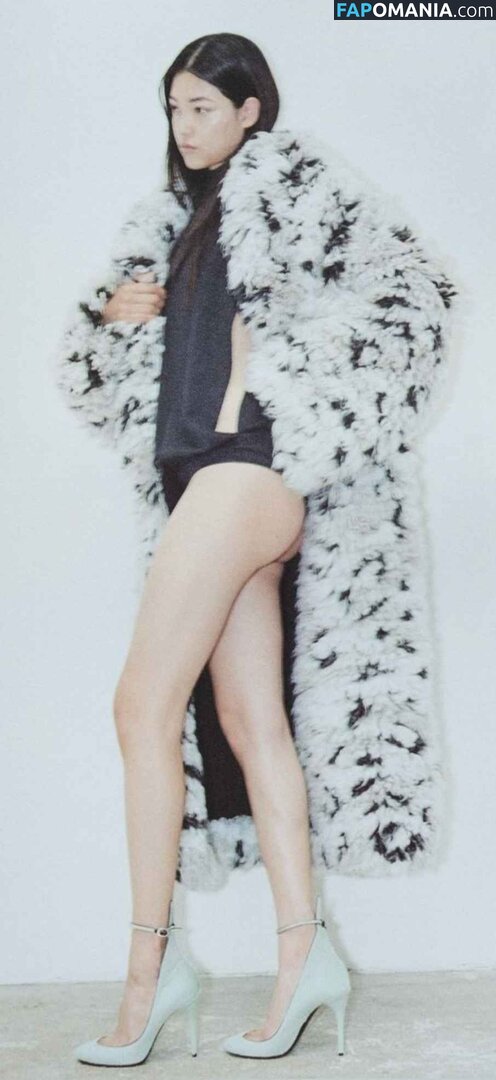 Mika Schneider / mikaschndr Nudo OnlyFans  Foto trapelata #4