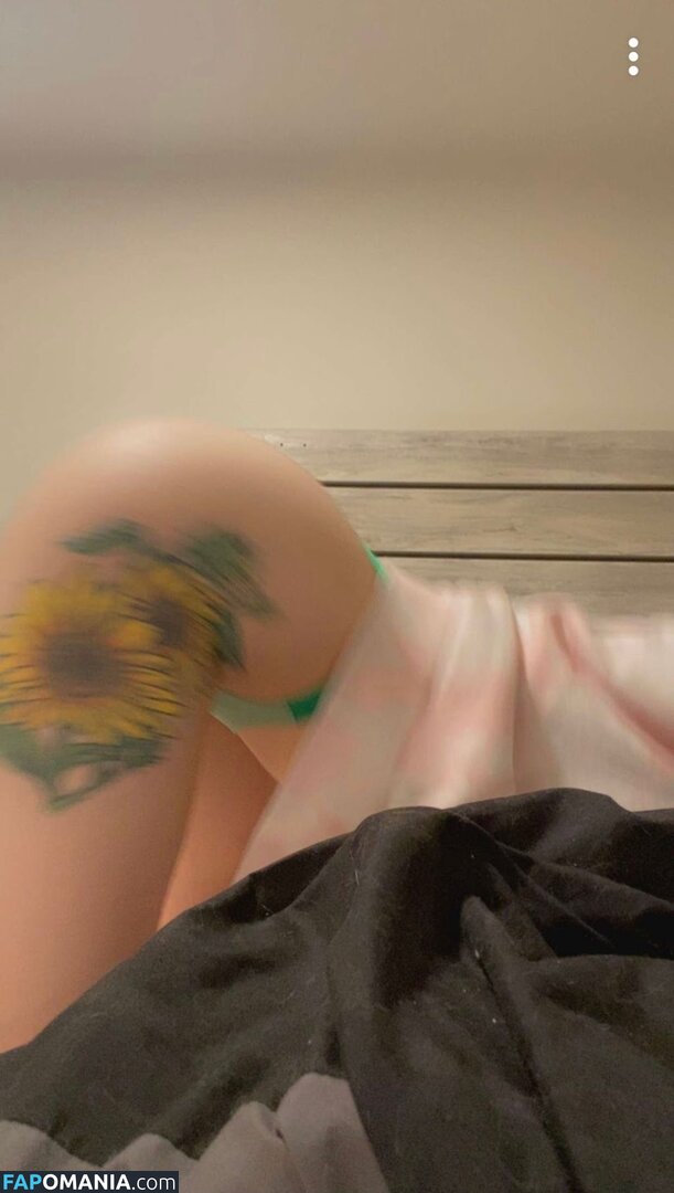 Mikaya / mikachukaylaroo Nudo OnlyFans  Foto trapelata #5