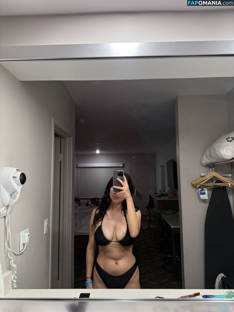 Mikasavader / https: Nudo OnlyFans  Foto trapelata #6