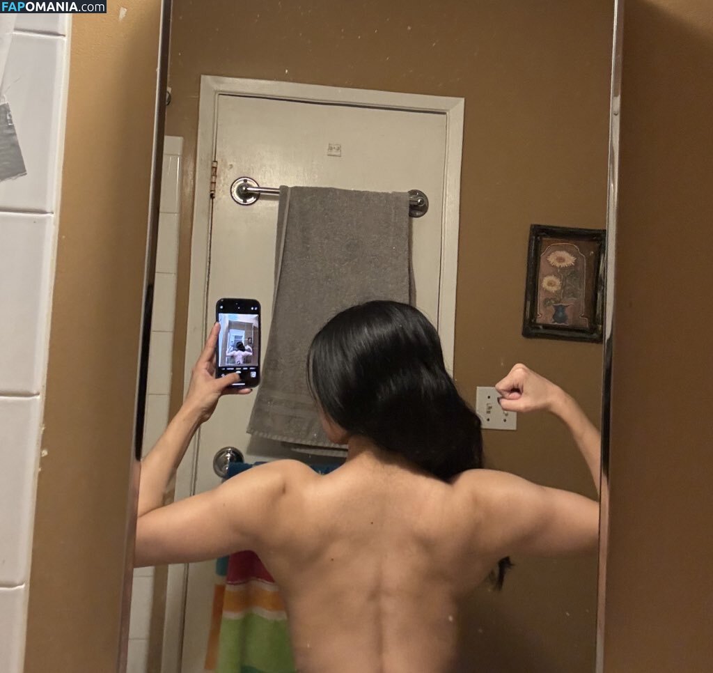 Mikasavader / https: Nudo OnlyFans  Foto trapelata #9