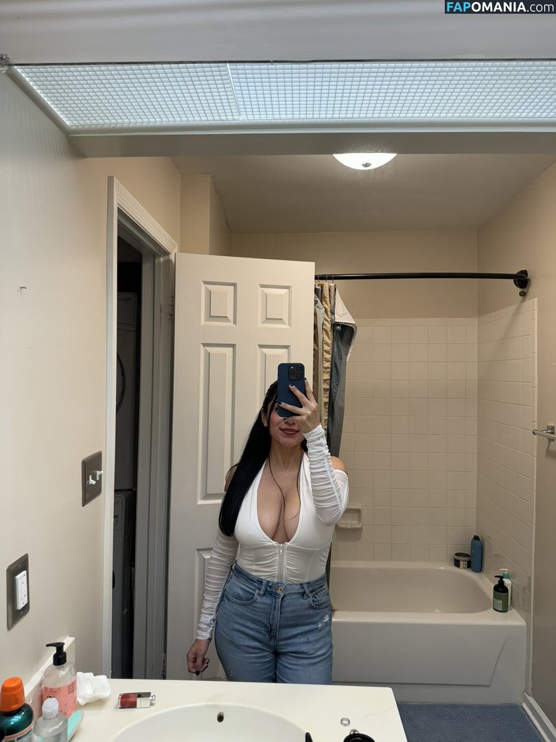 Mikasavader / https: Nudo OnlyFans  Foto trapelata #10