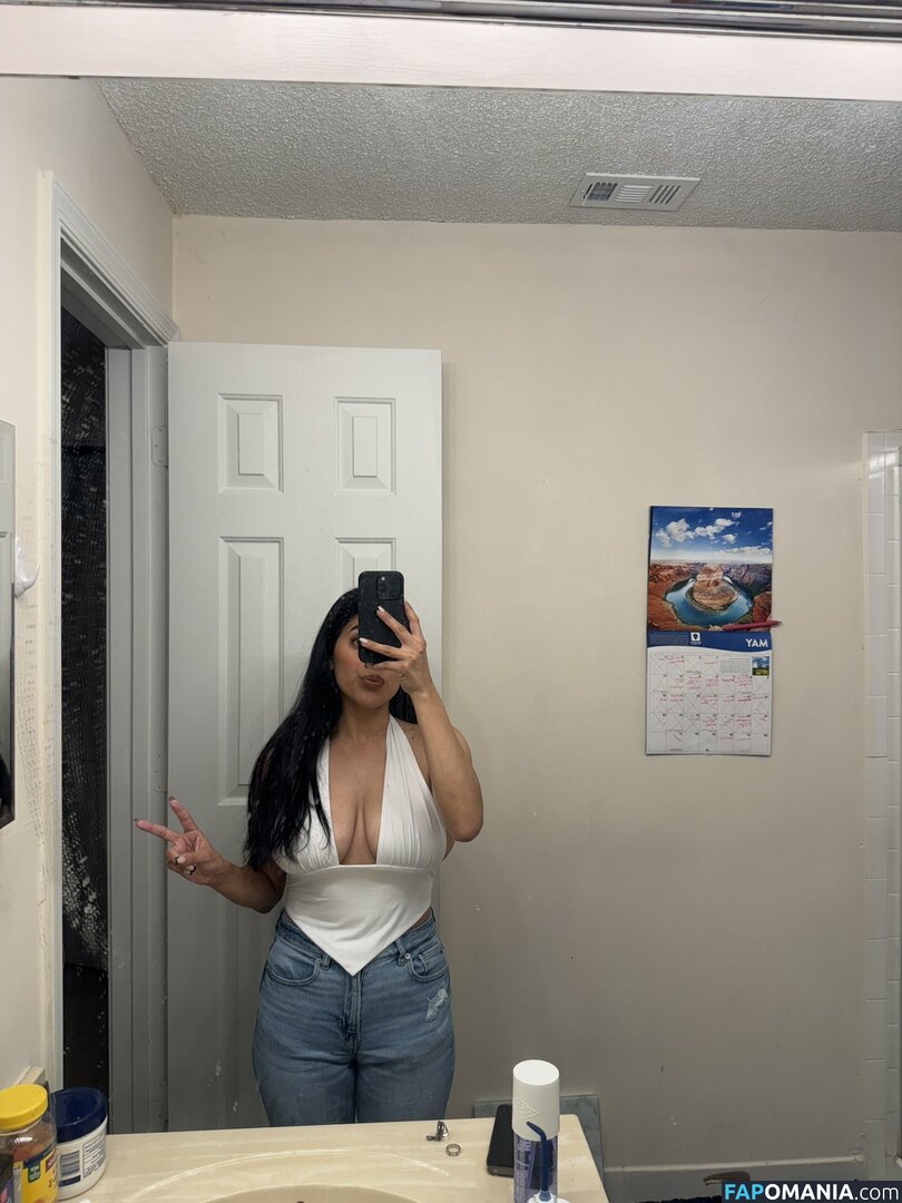 Mikasavader / https: Nudo OnlyFans  Foto trapelata #18