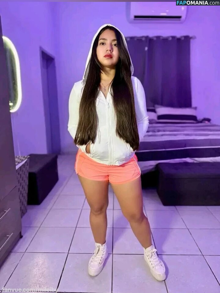 Creadordeobrasmaestras / Machikita / Mileiby / alana / itsmidna / luzgaming Nudo OnlyFans  Foto trapelata #1