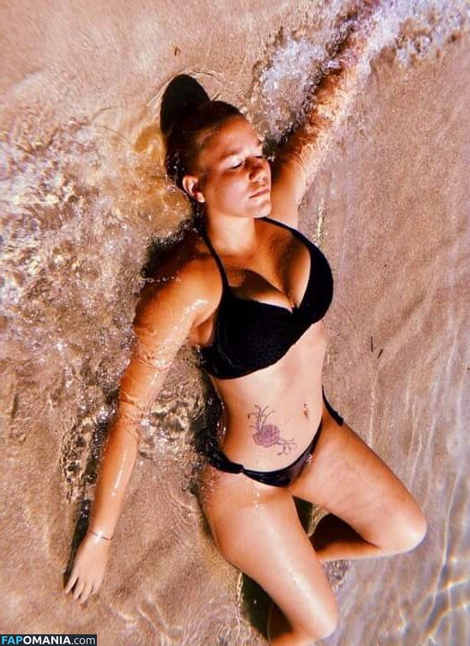 Milena Velba / milena_offical / official_milenavelba / velbamilenaveronikalz Nudo OnlyFans  Foto trapelata #2043