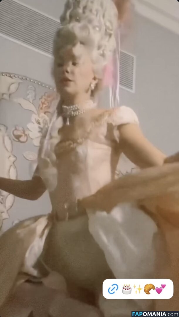 Millie Bobby Brown / milliebobbybrown Nudo OnlyFans  Foto trapelata #117