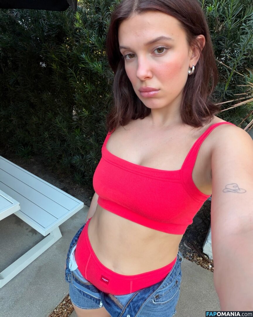 Millie Bobby Brown / milliebobbybrown Nudo OnlyFans  Foto trapelata #140