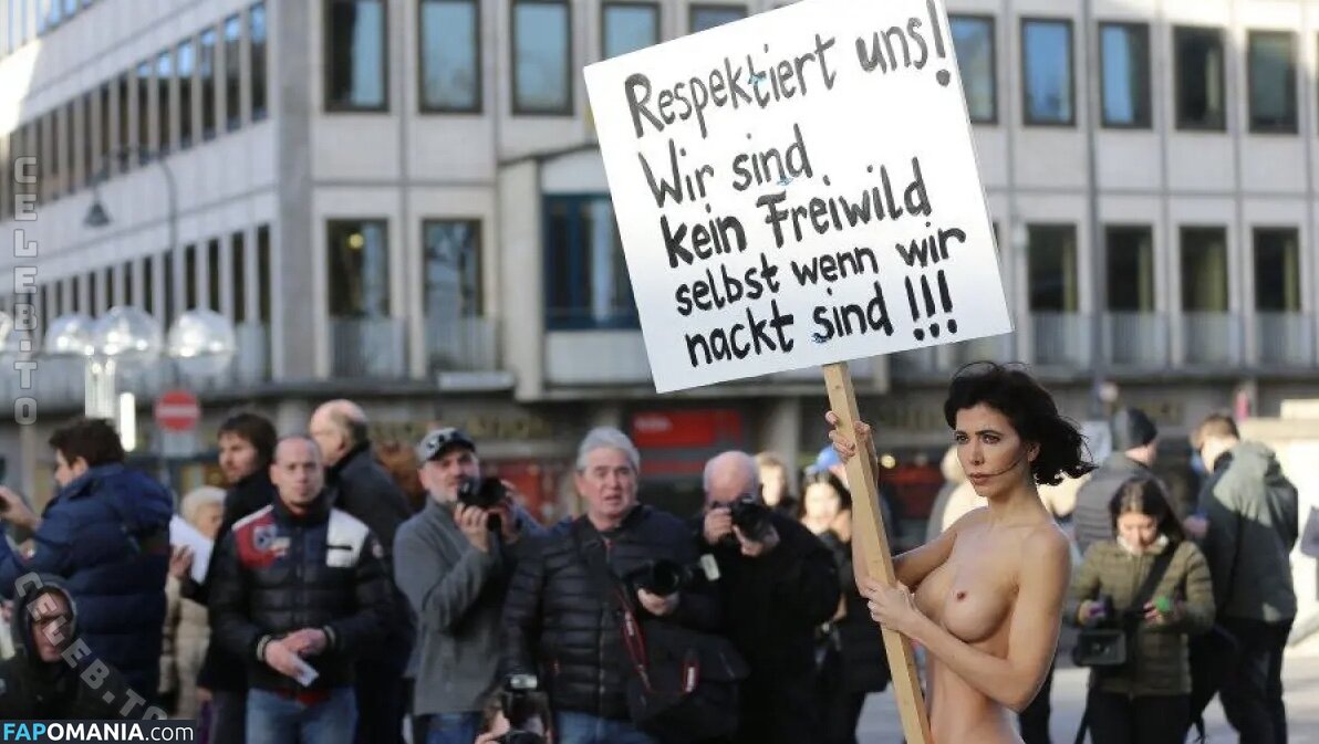 Milo Moire / https: / milomoire / milomoireofficial / realmilomoire Nudo OnlyFans  Foto trapelata #24