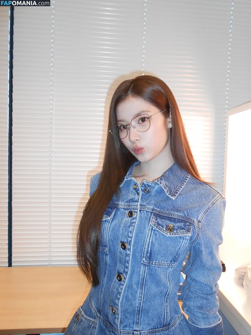 Minatozaki Sana / TWICE / m.by__sana Nudo OnlyFans  Foto trapelata #54