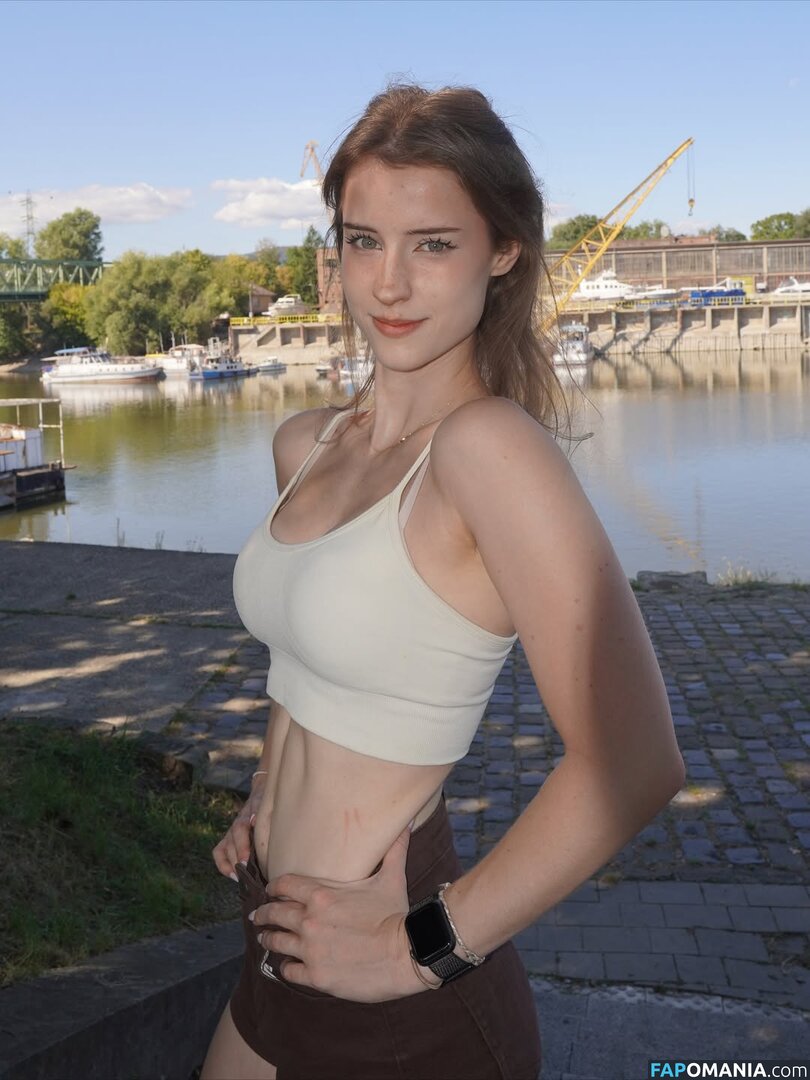 Mira.004 / model_mira Nudo OnlyFans  Foto trapelata #1457