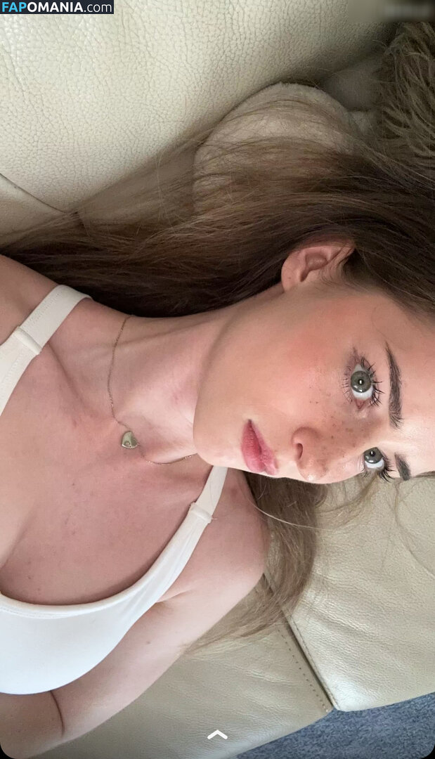 Mira Szalma / https: / mira.004 Nudo OnlyFans  Foto trapelata #353