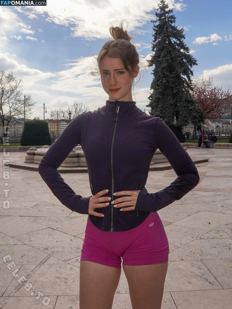 Mira Szalma / https: / mira.004 Nudo OnlyFans  Foto trapelata #578
