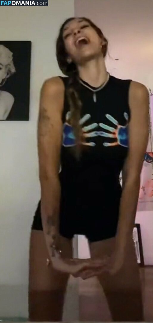 Miss X Bee Brii / miss.x.bee / miss.xbee Nudo OnlyFans  Foto trapelata #74