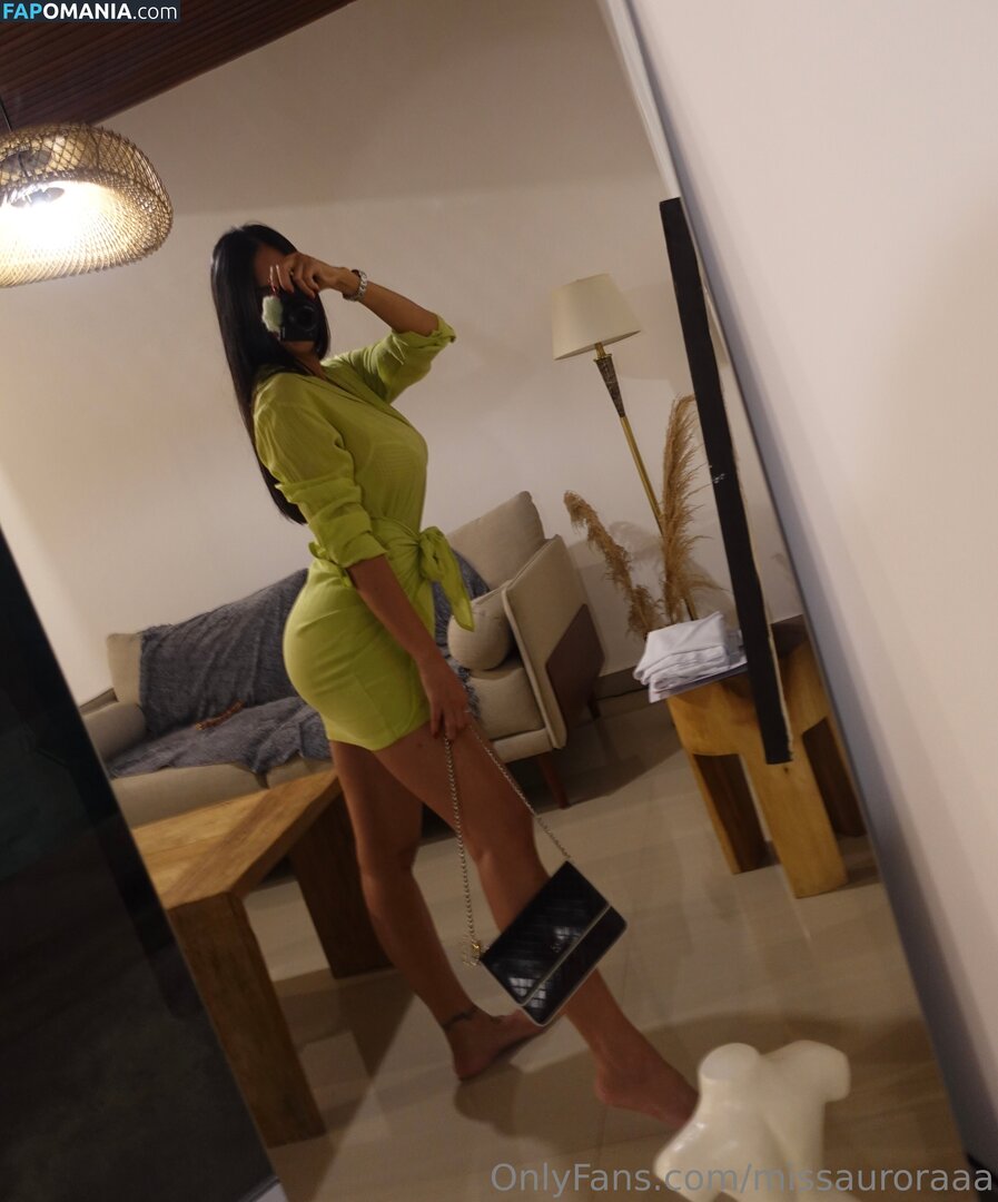 missauroraaa / sassysophyaudaciousaurora Nudo OnlyFans  Foto trapelata #10