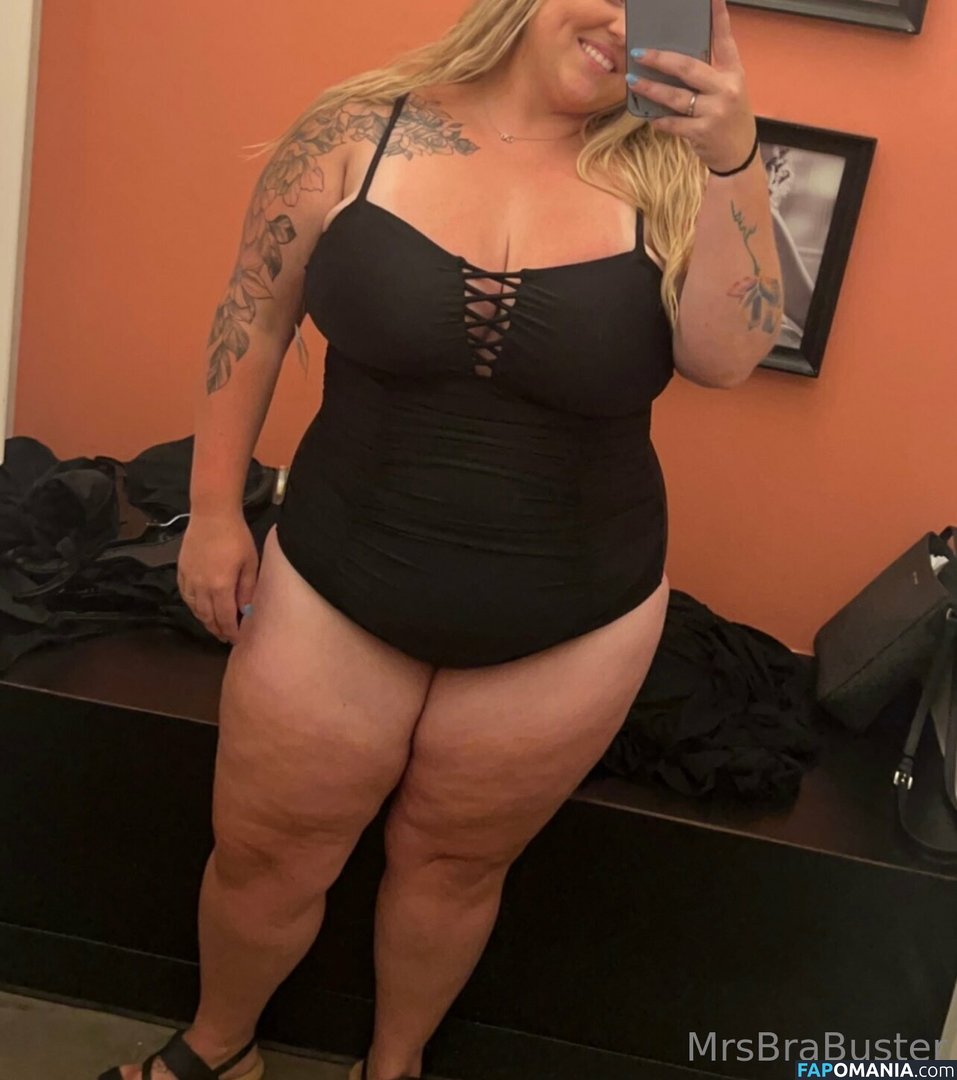 missamerrrickaa / mrs_bra_buster Nudo OnlyFans  Foto trapelata #35