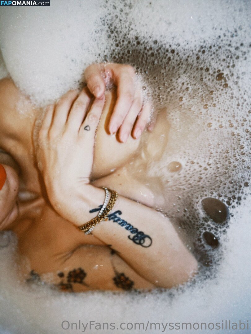 mss_mina / myssmonosillabi Nudo OnlyFans  Foto trapelata #9