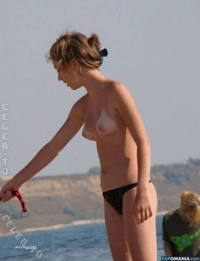 Natalia Dyer / https: / nataliadyer / nataliedyerfans / nattyiceofficial Nudo OnlyFans  Foto trapelata #164