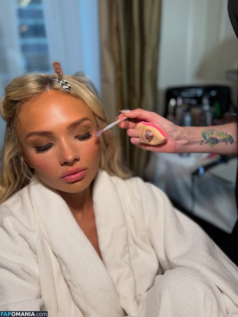 Natalie Alyn Lind / NatalieAlynLind / https: / natalynlind Nudo OnlyFans  Foto trapelata #506