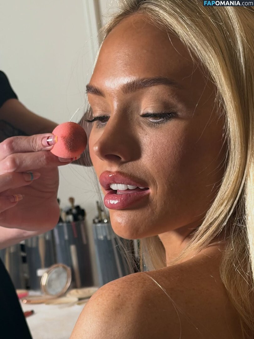 Natalie Alyn Lind / NatalieAlynLind / https: / natalynlind Nudo OnlyFans  Foto trapelata #507