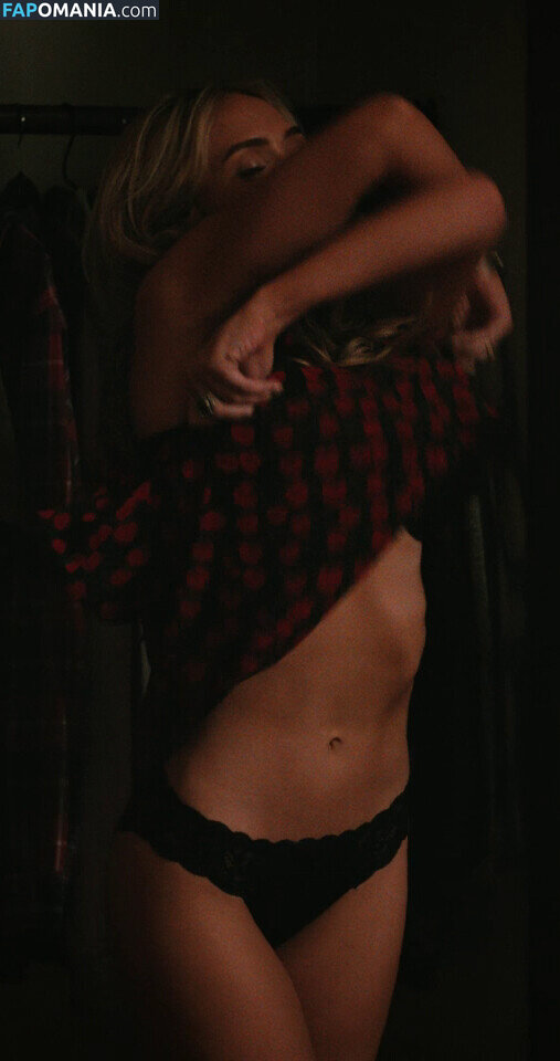 Natalie Alyn Lind / NatalieAlynLind / https: / natalynlind Nudo OnlyFans  Foto trapelata #555
