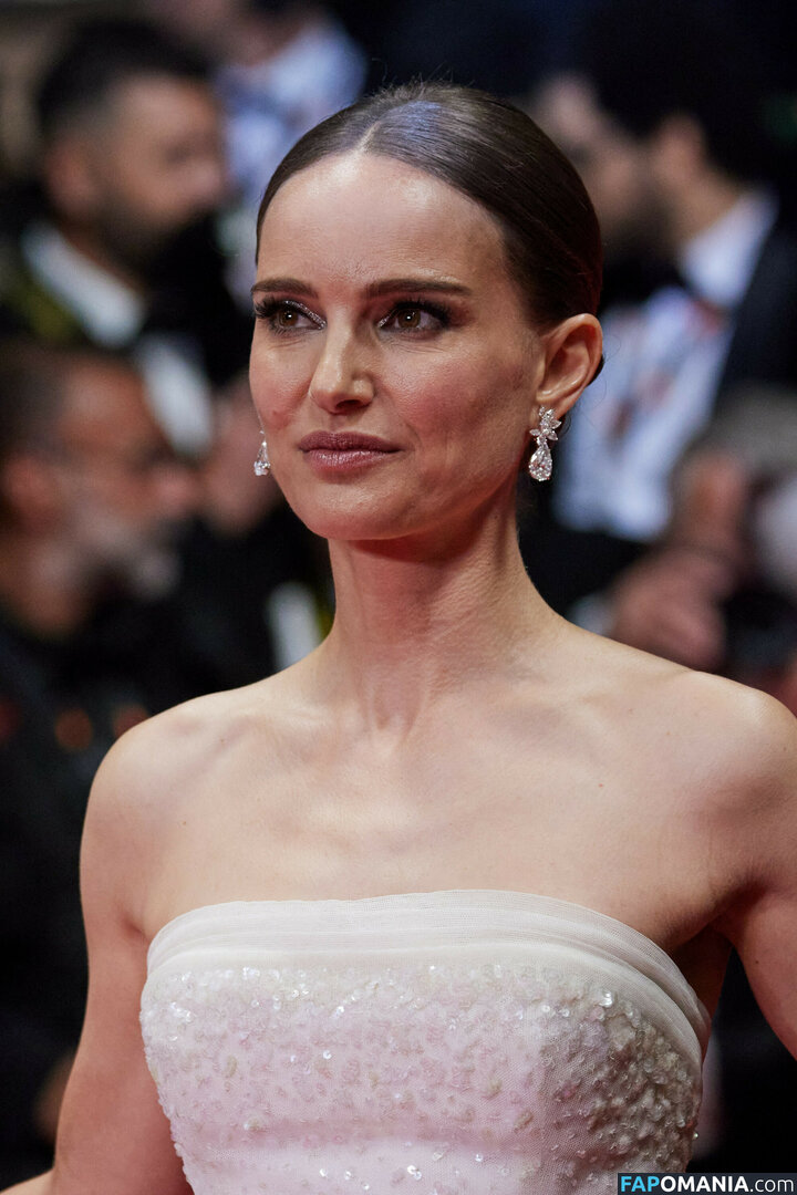 Natalie Portman / natalieportman Nudo OnlyFans  Foto trapelata #38
