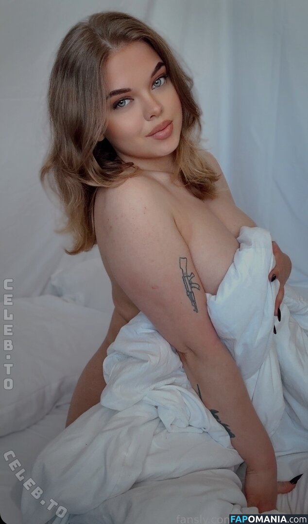 Joanna668636037 / Kelluxee / Naughty Kelly / https: / naughtykells Nudo OnlyFans  Foto trapelata #2