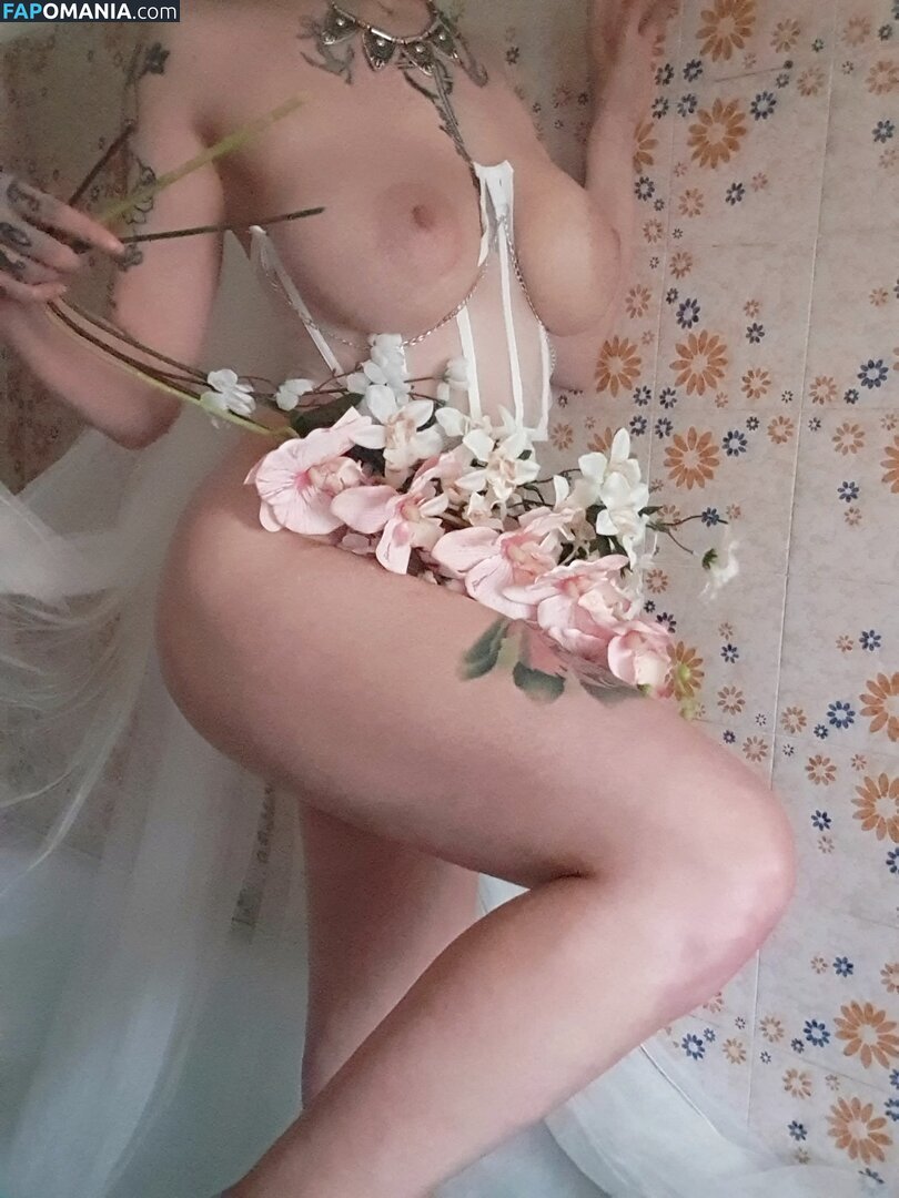 NausicaaRondina Nudo OnlyFans  Foto trapelata #22