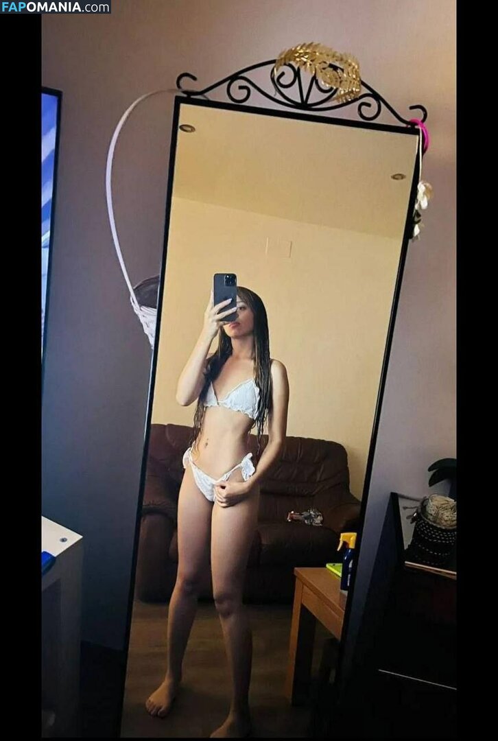 Nayensy Solorzano / its_nayensy / jazminsolorzano Nudo OnlyFans  Foto trapelata #6