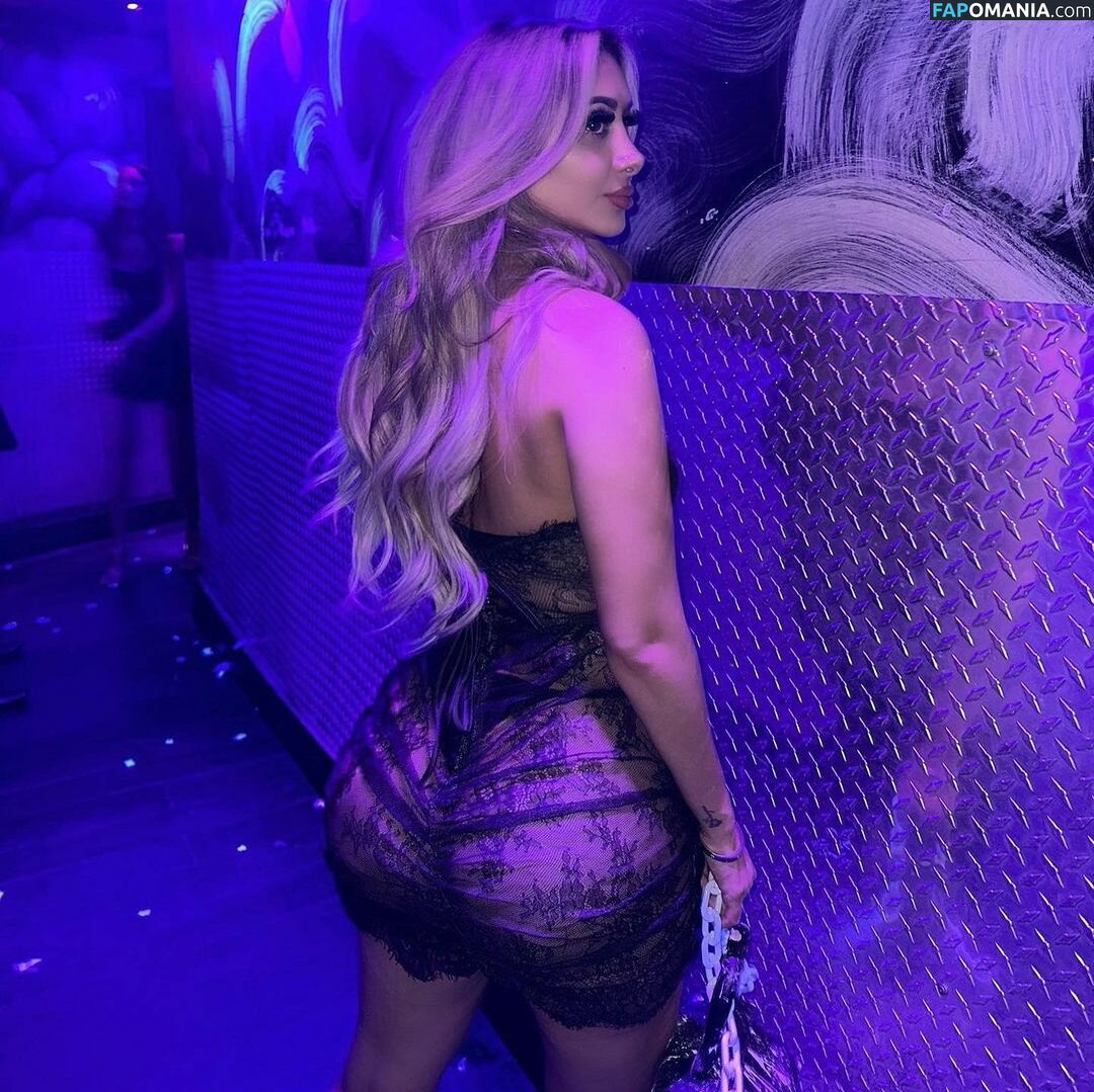 mskittycattt / nfornicolee / niccoolee_xo Nudo OnlyFans  Foto trapelata #2