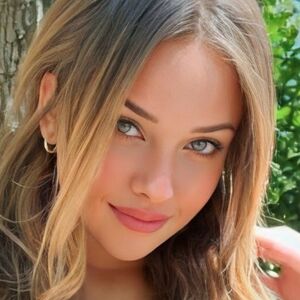 nicole_stn69