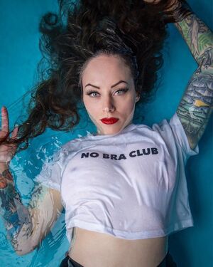 Niki Dysnomia