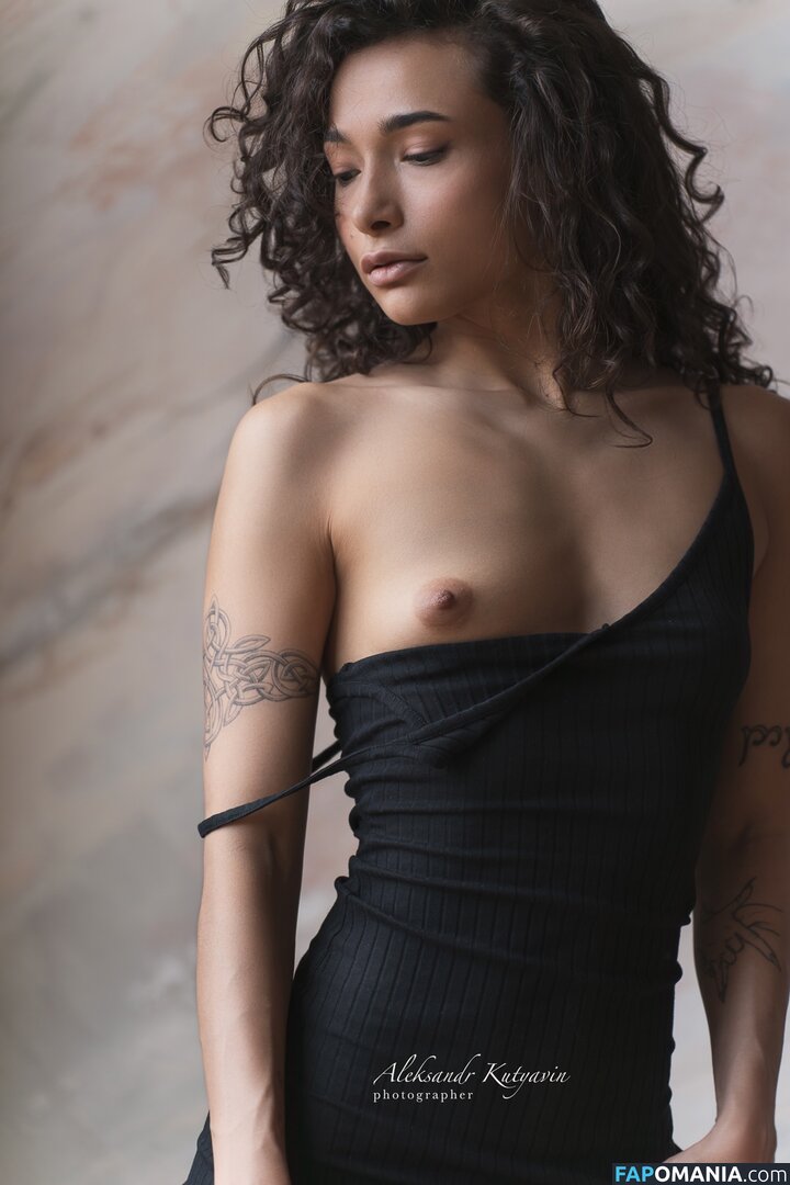 Lily Hayjes / Nikol Beylik / Wandaweb / nikolxxnikol / pronixyy Nudo OnlyFans  Foto trapelata #895