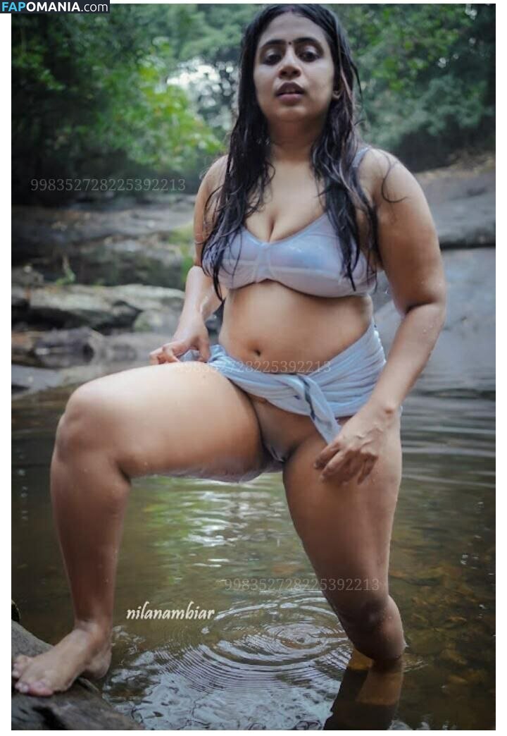 Nila Nambiar / Smera1695 / nilanambiar Nudo OnlyFans  Foto trapelata #5